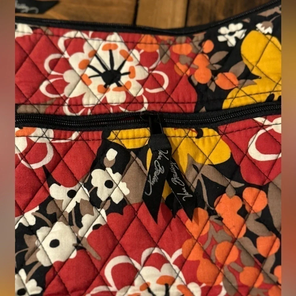 VERA BRADLEY CROSSBODY OR SHOULDER BAG. NWOT. ORANGE/YELLOW/RED